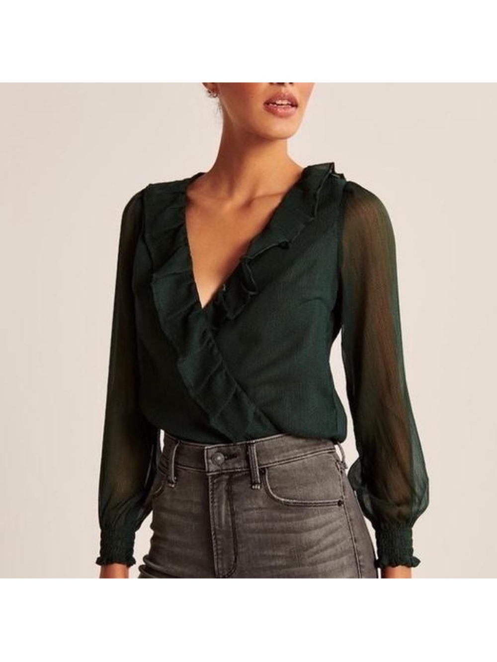 Abercrombie Sheer Long-Sleeve Ruffle V-Neck bodysuit - Dark Green